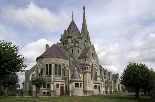 Mont-Notre-Dame.