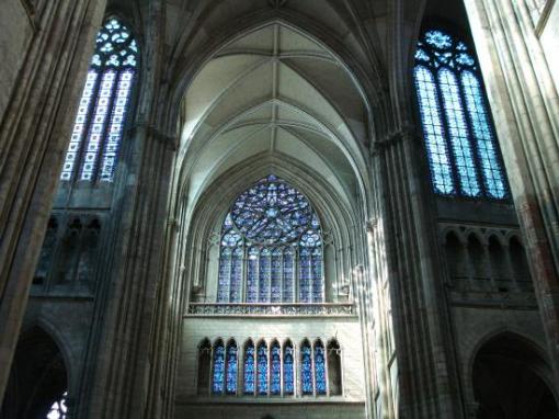 Le transept.