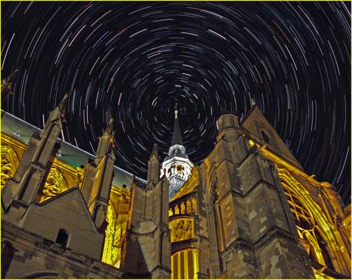 Une heure de pose, rotation des étoiles.